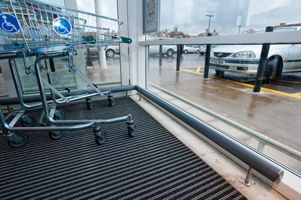 Törmäyskaide CartStop
